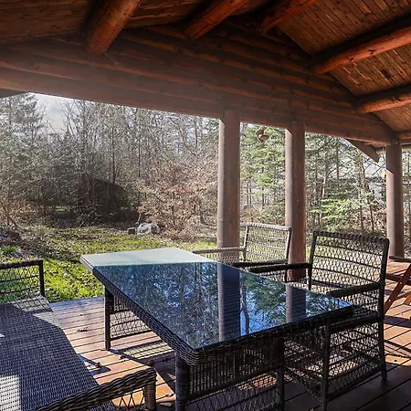 8 Person In Frederiksvaerk-by Traum